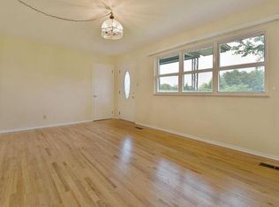 11128 Farr Dr, Knoxville, TN 37934