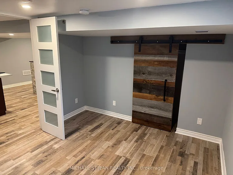 146 Winona Rd #BASEMENT — Photo 4