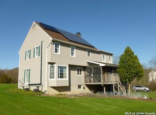 4 Cross Creek Rd, New Paltz, NY 12561