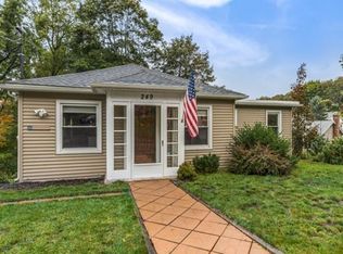 249 Maple St, Danvers, MA 01923