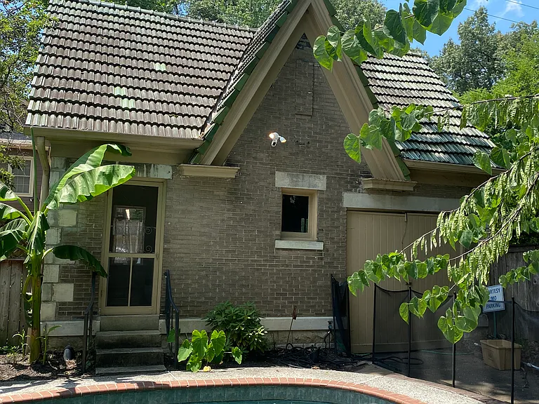 1835 Overton Park Ave — Photo 19