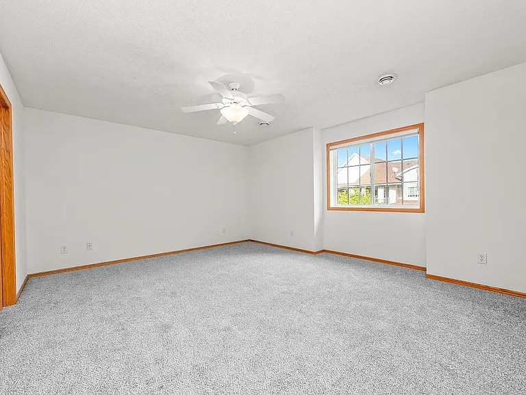 5665 100th Ln N — Photo 17