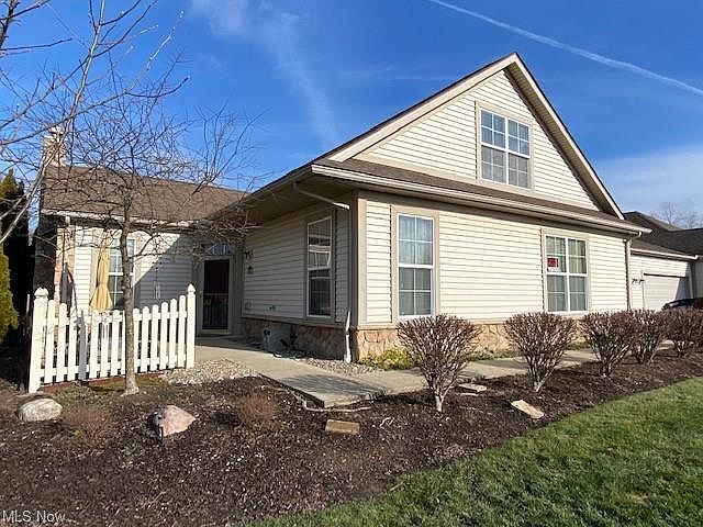 1st image of 5290 Redford Dr #76