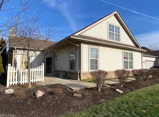 5290 Redford Dr #76, Brunswick, OH 44212