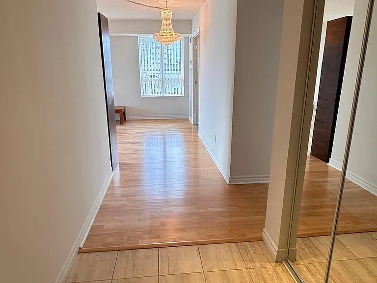 130 Pond Dr #512 — Photo 2