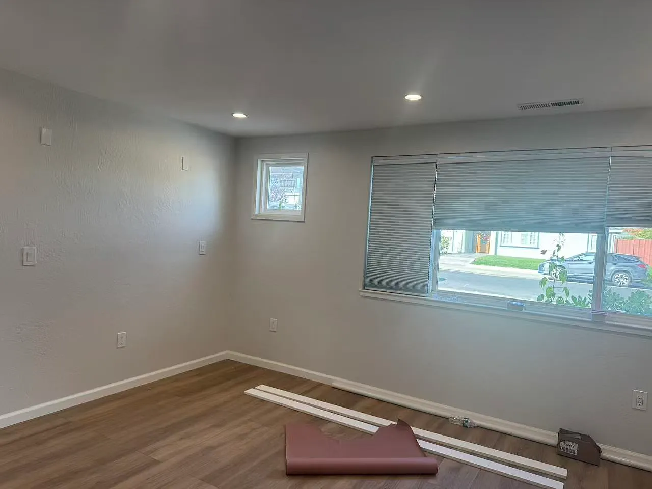Studio, 300 sqft, $22,000 — Photo 3