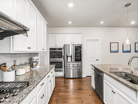 5th image of 1705 Stevensan Dr