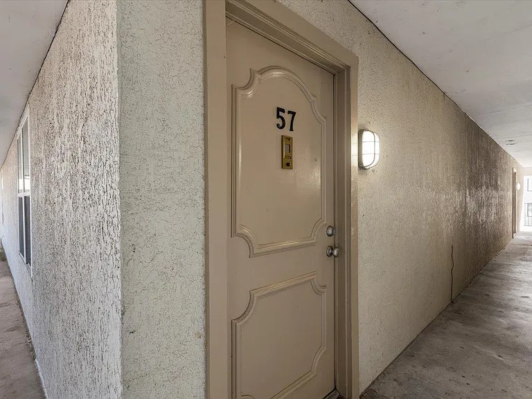 910 Duncan Ln #57 — Photo 1