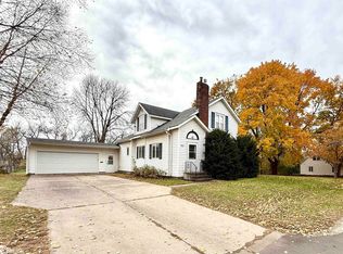 901 2nd Ave S, Northwood, IA 50459