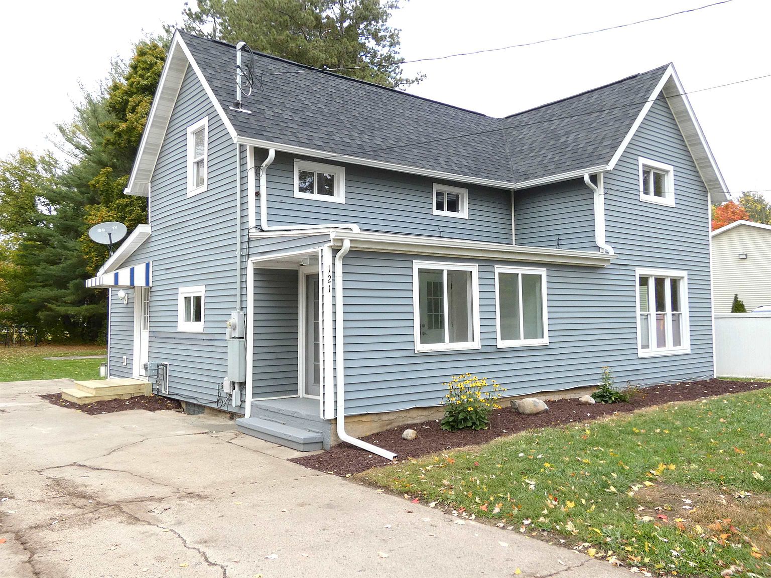 121 First North St, Laingsburg, MI 48848 Zillow