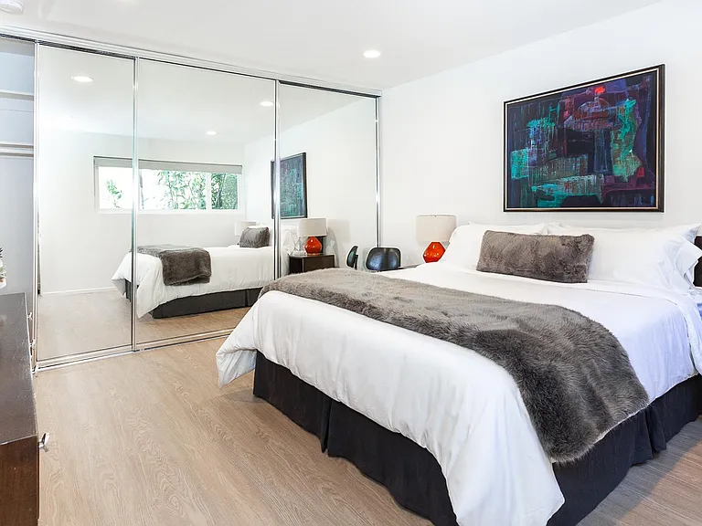 936 N San Vicente Blvd #8 — Photo 14