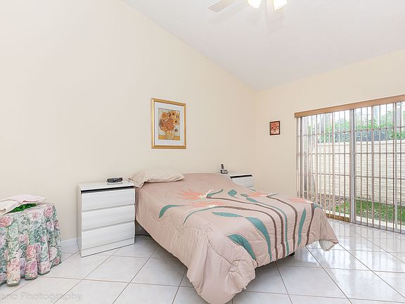 5th image of 5201 Sw 31st Ave. #179