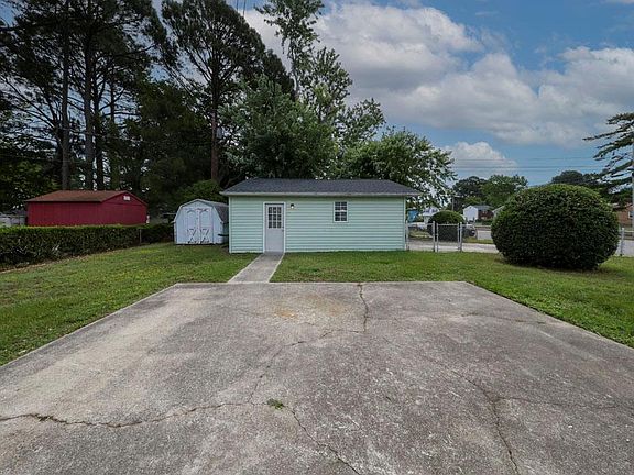 3rd image of 800 Milford Ave