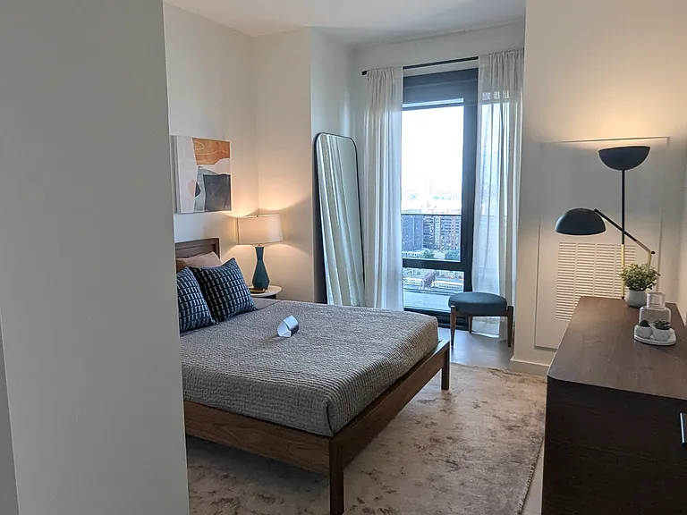 75 River Dr N #907 — Photo 13