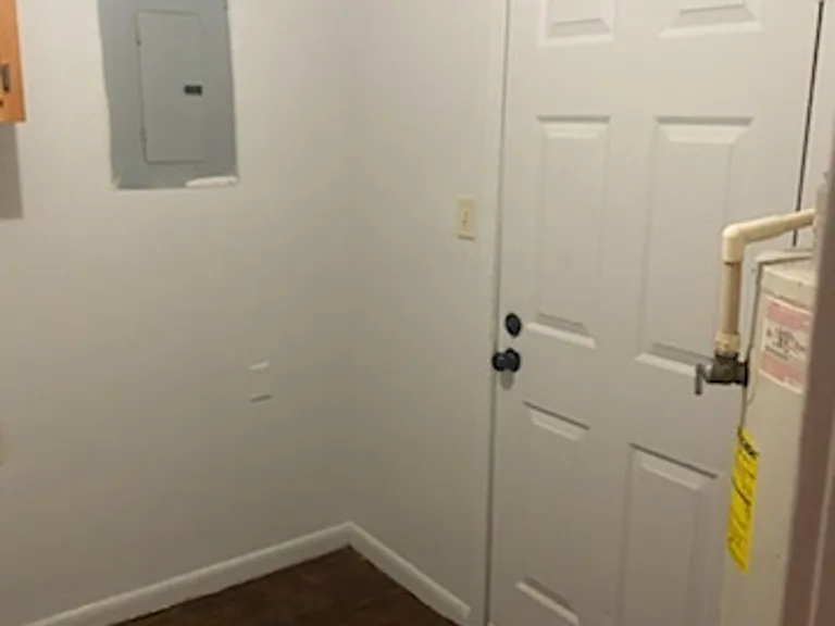 Monthly Paid Rent — Photo 8