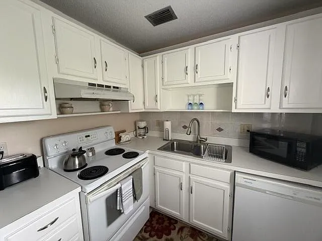 16 Vista Palm Ln #105 — Photo 11