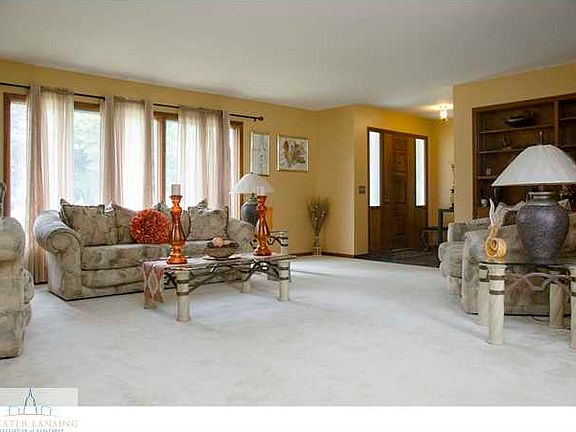 5th image of 3312 Brisbane Dr