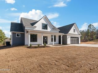 122 Susie Cir, Cameron, NC 28326