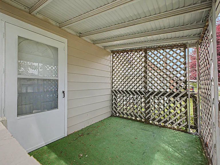 4580 Westland St — Photo 33