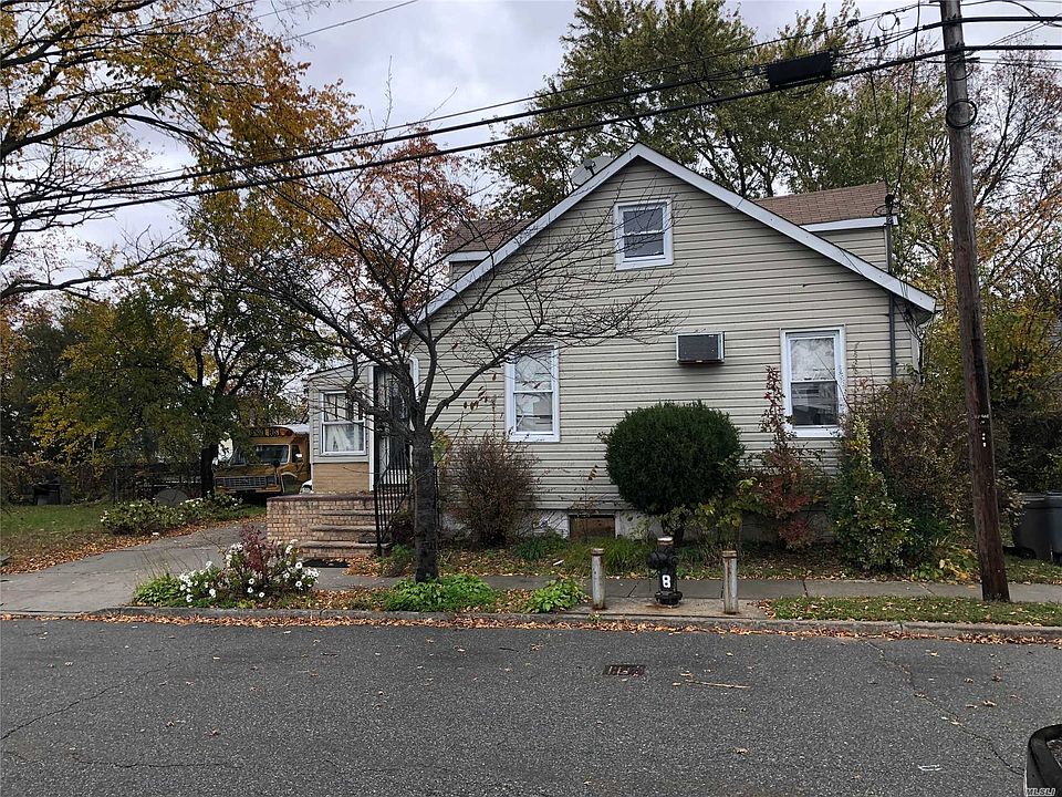2nd image of 23131 128th Dr