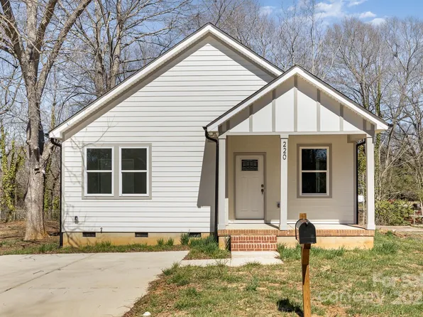 220 W Shannonhouse St, Shelby, NC 28152
