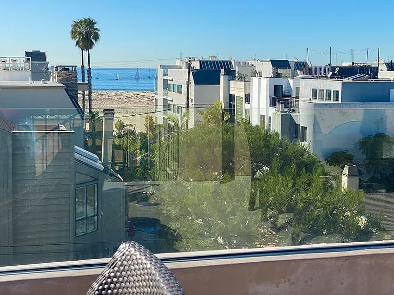5302 Pacific Ave — Photo 56