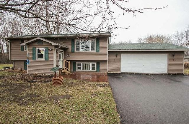 1st image of 15686 96th St NE