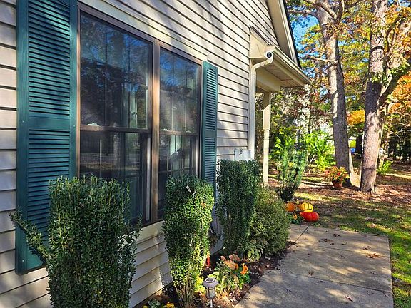 4th image of 2619 Boulder Ct