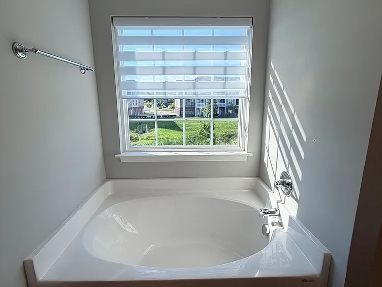 637 Dahlia Dr — Photo 18