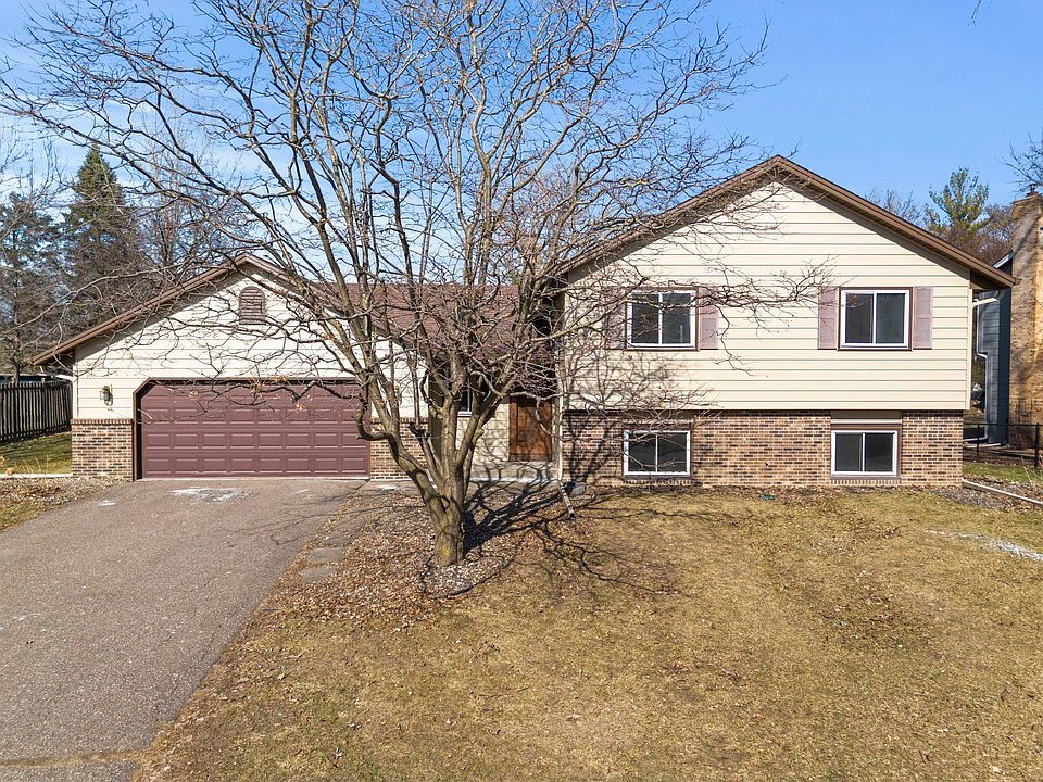 1st image of 14510 Wellington Rd