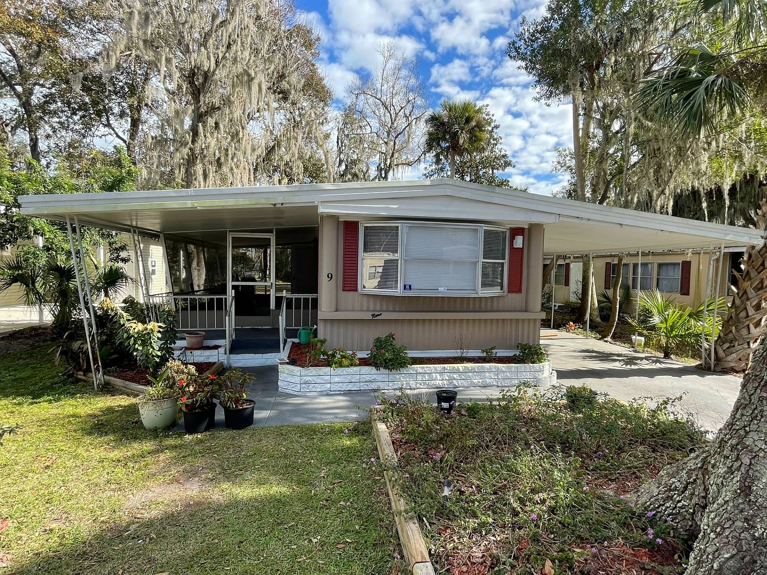 9 Coachlight Ct, Daytona Beach, FL 32119 Zillow