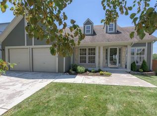6374 Stevenson St, Shawnee, KS 66218