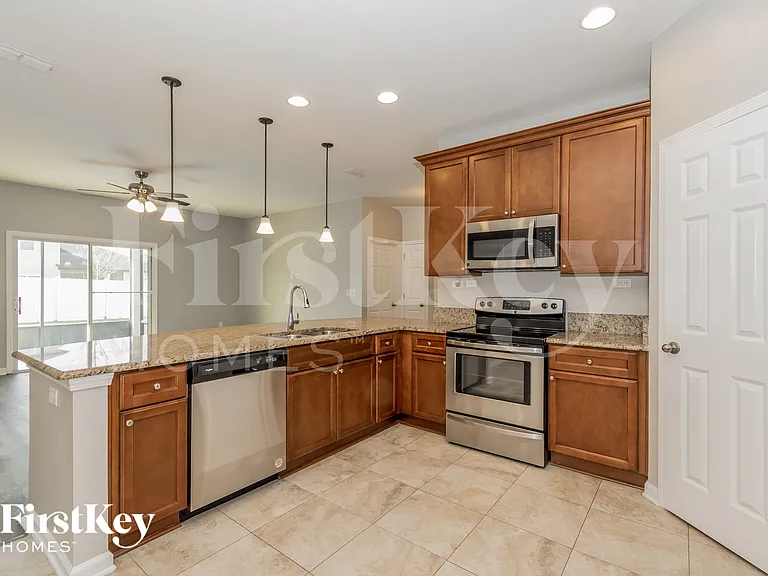 15717 Spotted Saddle Cir — Photo 8