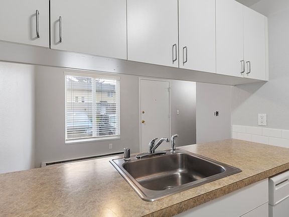 5th image of 3000 Johns Prairie Rd #26