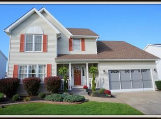 19 Michaels Walk, Lancaster, NY 14086