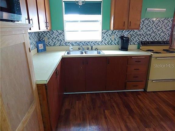 3rd image of 505 N 12th Ave