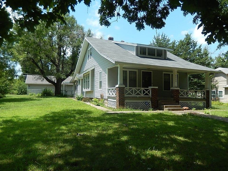 1st image of 2349 SE Maryland Ave