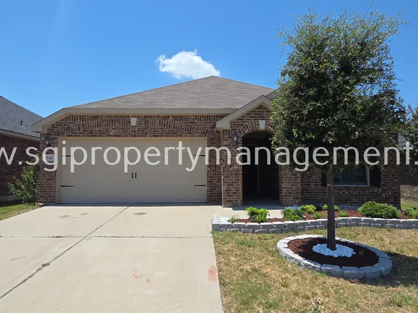 942 Primrose Dr, Sanger, TX 76266