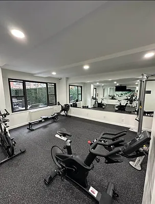 Rented by Olympia House Delaware LP | media 28