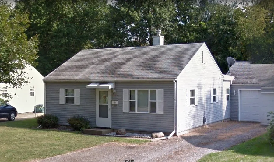 225 Arcadia Dr photo 1