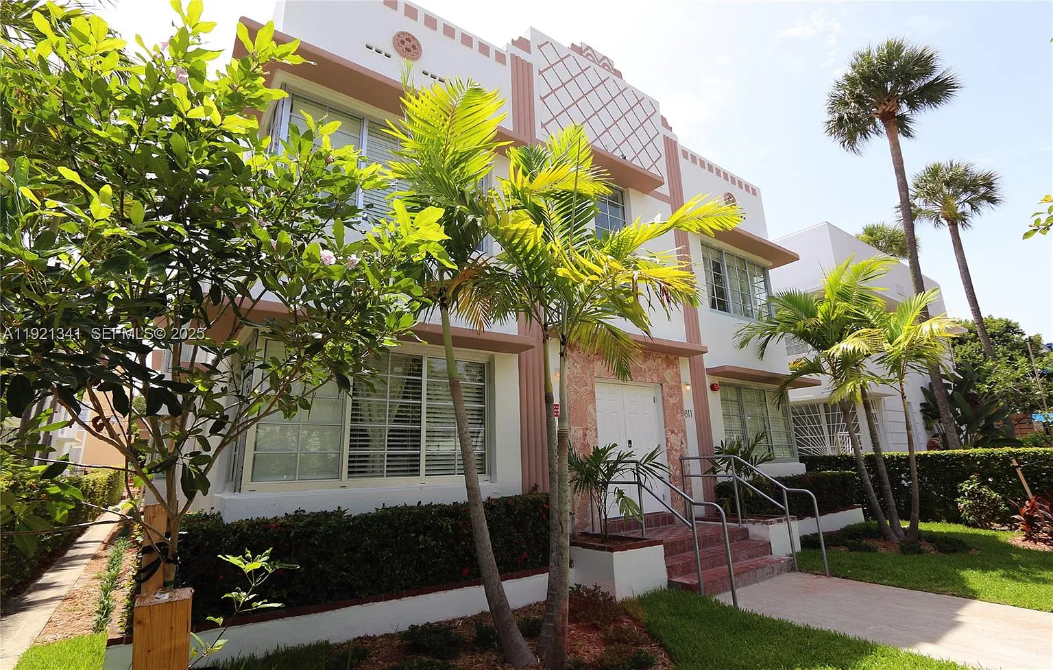 811 Jefferson Ave #105, Miami Beach FL - Owner Finance Home