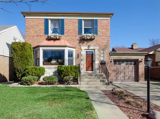 2834 W Rascher Ave, Chicago, IL 60625