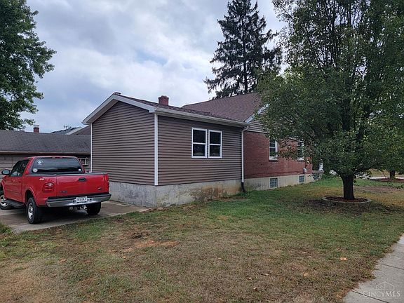 2nd image of 142 Tebbs Ave