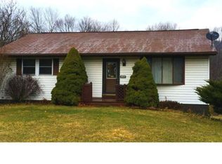 1141 Deturksville Rd, Pine Grove, PA 17963