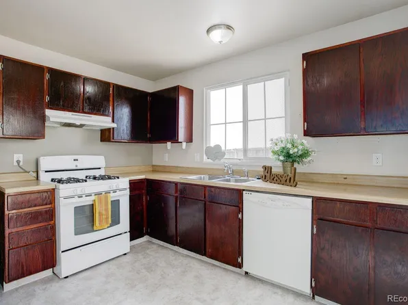 20359 E Coolidge Drive, Aurora, CO 80011