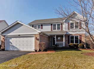 143 Ashcroft Dr, Bolingbrook, IL 60490