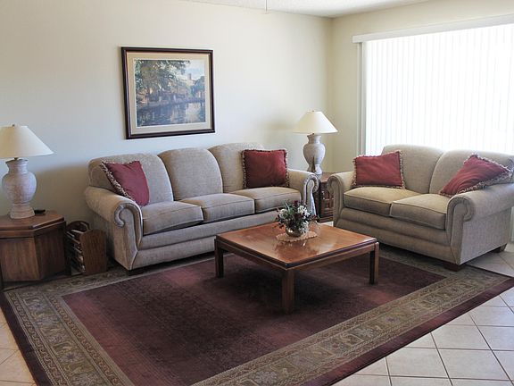 2nd image of 707 S 80TH Street E