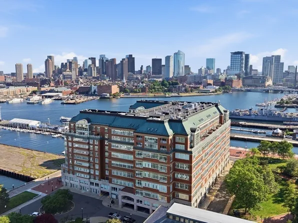 197 8th St APT 901, Charlestown, MA 02129