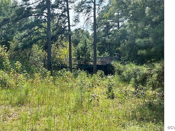 4th image of 2941 Old Memorial Dr