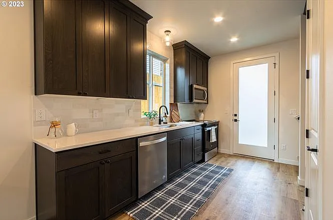 3315 NE Rodney Ave #A — Photo 3